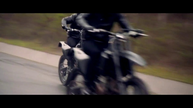 Video Reference N0: Land vehicle, Vehicle, Motorcycle, Product, Motorcycling, Stunt