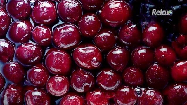 Video Reference N7: Fruit, Food, Red, Cranberry, Cherry, Plant, Berry, Natural foods, Produce, Superfood