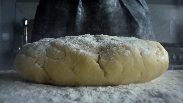 Video Reference N1: Dough, Food, Hard dough bread, Ingredient, Masa, Dish, Cuisine, Bread, Baking, Challah