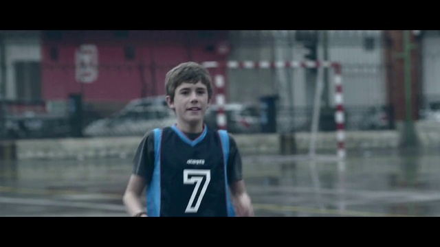 Video Reference N1: Photograph, Facial expression, People, Player, Snapshot, Fun, Photography, Human, Competition event, Team sport