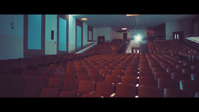 Video Reference N0: Auditorium, Light, Theatre, Performing arts center, Movie theater, Building, Architecture, heater, Screenshot, Technology