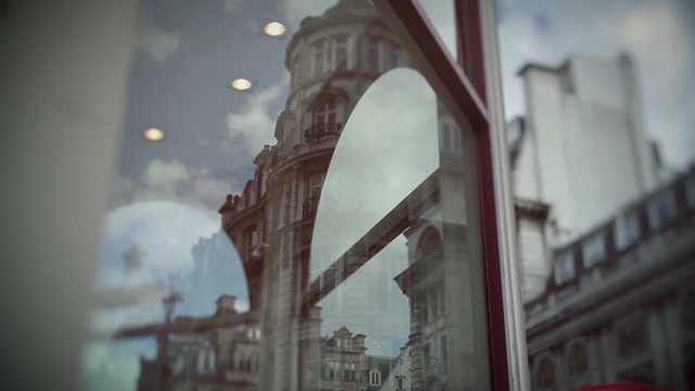 Video Reference N3: Architecture, Snapshot, Sky, Arch, Atmosphere, Building, Photography, Reflection, Stock photography, Tints and shades, Person