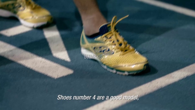 Video Reference N5: Footwear, Shoe, Blue, Yellow, Outdoor shoe, Sneakers, Athletic shoe, Walking shoe, Sportswear, Cleat