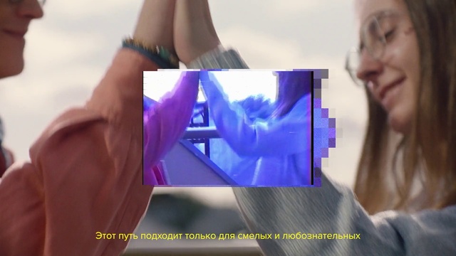 Video Reference N4: Purple, Hand, Muscle, Technology, Photography, Electric blue, Gesture
