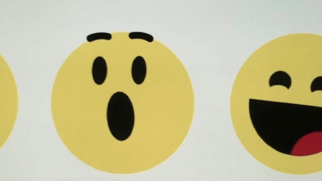 Video Reference N1: Yellow, Facial expression, Emoticon, Smile, Smiley, Circle, Icon, Font