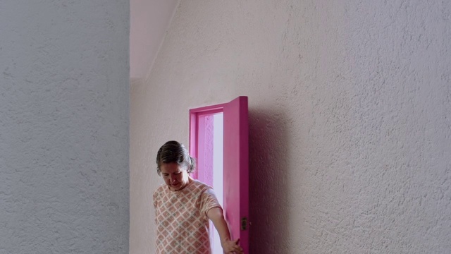 Video Reference N3: Wall, Pink, Plaster, Ceiling, Room, Wallpaper, Magenta, Paint