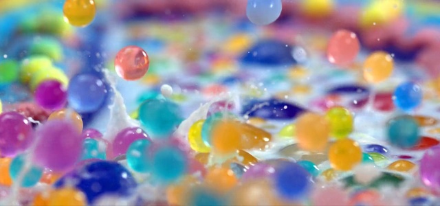 Video Reference N9: Colorfulness, Close-up, Glass, Sweetness, Liquid bubble, Marble, Macro photography