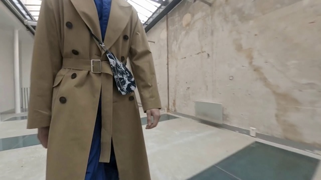 Video Reference N2: Trench coat, Clothing, Coat, Overcoat, Outerwear, Fashion, Beige, Street fashion, Jacket, Blazer