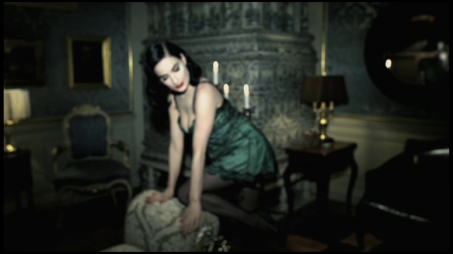Video Reference N15: Black hair, Lady, Beauty, Fashion, Photography, Flash photography, Darkness, Dress, Room, Sitting