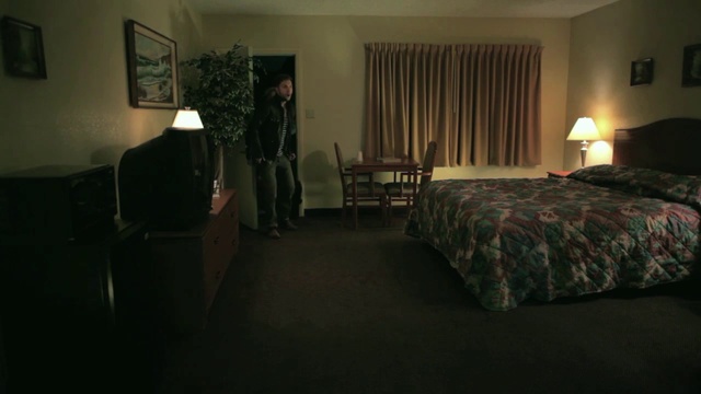 Video Reference N2: Bedroom, Bed, Room, Furniture, Bed frame, Bed sheet, Property, Suite, Floor, Lighting