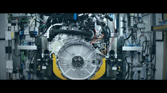Video Reference N4: Engine, Auto part, Engineering, Industry, Aerospace engineering, Factory, Machine, Aircraft engine, Automotive engine part, Jet engine