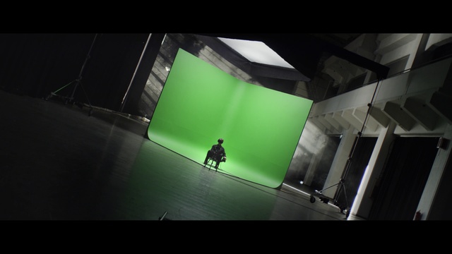 Video Reference N16: Green, Light, Yellow, Snapshot, Architecture, Photography, Design, Room, Film studio, Space