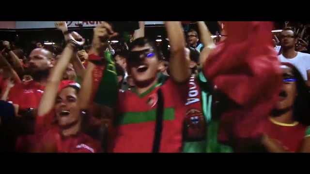 Video Reference N3: People, Crowd, Event, Music, Festival, Public event, Performance, Song, Audience, Fun, Person