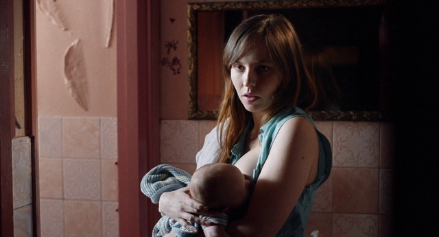 Video Reference N3: Child, Blond, Cheek, Arm, Eye, Human, Long hair, Photography, Leg, Mouth