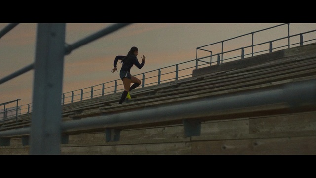 Video Reference N4: Snapshot, Individual sports, Recreation, Street stunts, Sky, Extreme sport, Photography, Sports, Handrail
