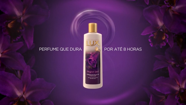 Video Reference N0: Product, Violet, Purple, Beauty, Flower, Plant, Liquid, Hand, Skin care, Petal