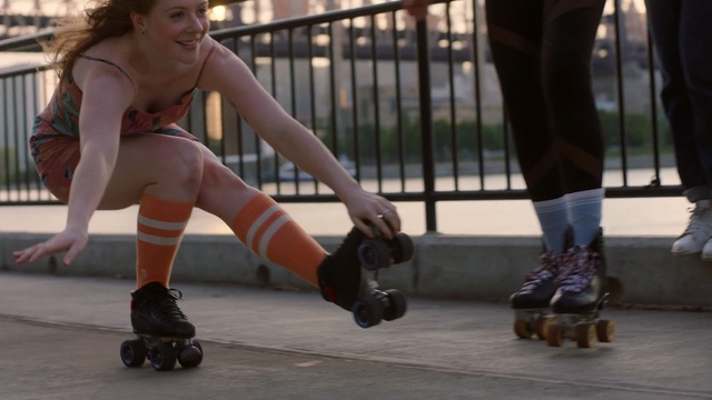 Video Reference N0: footwear, roller skating, skating, roller skates, roller sport, shoe, inline skating, inline skates, joint, sports equipment