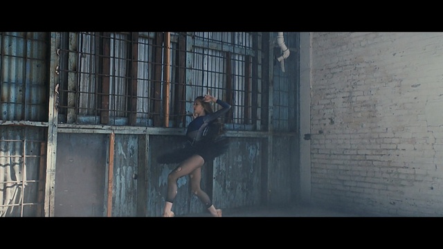 Video Reference N5: blue, photograph, urban area, light, darkness, snapshot, photography, atmosphere, screenshot, girl