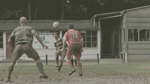 Video Reference N2: player, grass, competition event, gladiator, Person
