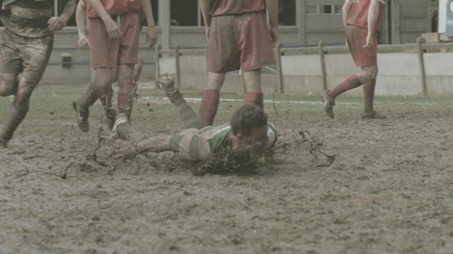 Video Reference N0: mud, soil, sand, material, grass, Person