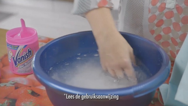 Video Reference N0: Water, Hand, Food, Play, Washing