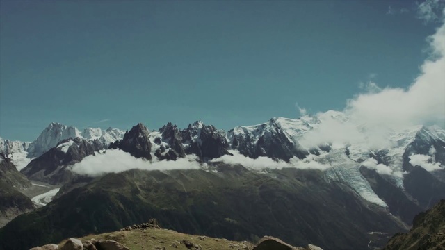 Video Reference N11: Mountainous landforms, Mountain, Mountain range, Ridge, Sky, Highland, Alps, Arête, Massif, Summit