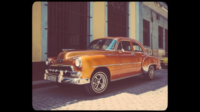 Video Reference N0: Land vehicle, Car, Classic car, Vehicle, Coupé, Classic, Antique car, Vintage car, Sedan, Compact car