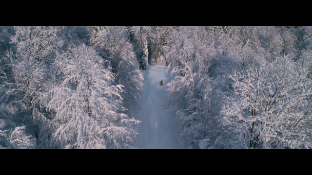 Video Reference N10: Nature, Water, Natural landscape, Water resources, Freezing, Frost, Atmospheric phenomenon, Winter, Geological phenomenon, Atmosphere