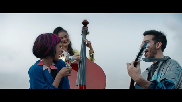 Video Reference N0: Musical instrument, String instrument, String instrument, Music, Folk instrument, Plucked string instruments, Singing, Musician, Traditional chinese musical instruments