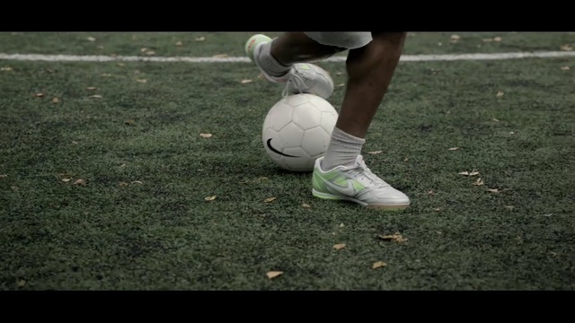 Video Reference N1: Soccer ball, Football, Ball, Soccer, Freestyle football, Sports equipment, Team sport, Sports, Ball game, Pallone