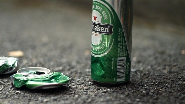 Video Reference N2: Beverage can, Green, Aluminum can, Tin can, Drink, Bottle, Alcohol, Person