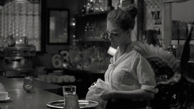 Video Reference N4: Photograph, Monochrome, Black-and-white, Monochrome photography, Snapshot, Photography, Drink, Sitting, Table, Restaurant