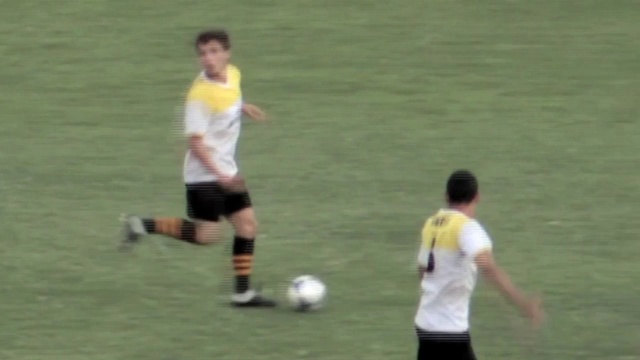 Video Reference N1: Player, Soccer, Sports, Soccer player, Football, Sports equipment, Football player, Team sport, Ball game, Soccer ball