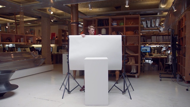 Video Reference N4: Easel, Furniture, Office supplies, Room, Lectern, Table, Plywood, Wood, Interior design, Building