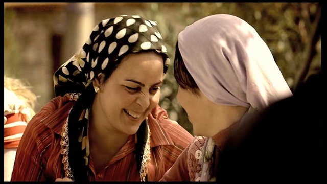 Video Reference N0: Romance, Interaction, Love, Headgear, Scene, Photography, Happy, Smile, Person
