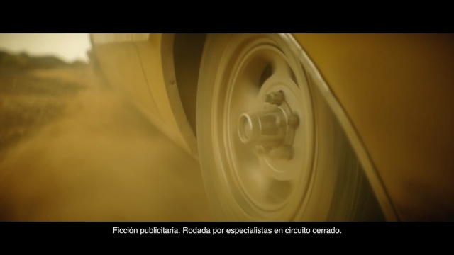 Video Reference N0: Yellow, Wheel, Macro photography, Close-up, Automotive tire, Font, Rim, Photography, Automotive wheel system, Circle