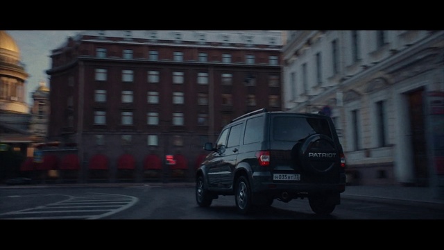 Video Reference N1: Land vehicle, Vehicle, Car, Sport utility vehicle, Mode of transport, Mini SUV, Transport, Snapshot, Automotive lighting, Automotive tire
