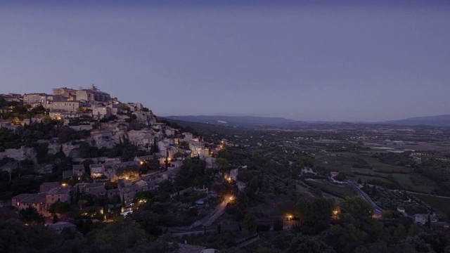Video Reference N4: Sky, Evening, Night, Hill, Dusk, Horizon, Mountain, City, Landscape, Cloud
