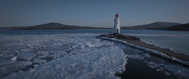 Video Reference N1: Lighthouse, Tower, Sea, Beacon, Ocean, Sky, Water, Shore, Coast, Wave