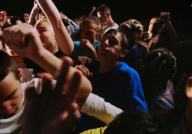 Video Reference N3: Crowd, People, Audience, Youth, Event, Performance, Fun, Cheering, Hand, Leisure