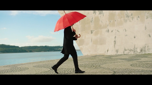 Video Reference N1: Umbrella, Rain, Fashion accessory, Photography, Happy, Smile, Wind