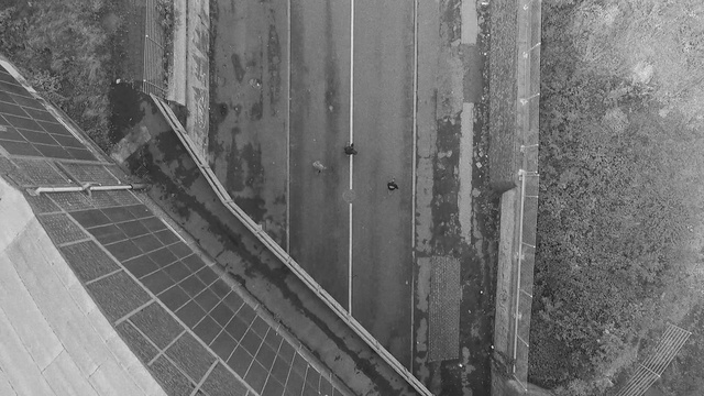 Video Reference N2: Black, Line, Black-and-white, Wall, Monochrome, Architecture, Monochrome photography, Photography, Wood, Parallel