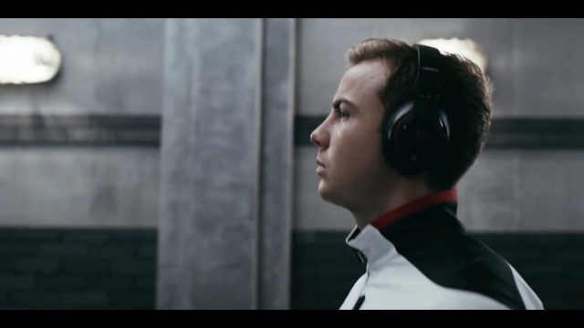 Video Reference N2: Audio equipment, Hairstyle, Snapshot, Ear, Photography, Fictional character, Headphones, Scene, Neck, Movie, Person