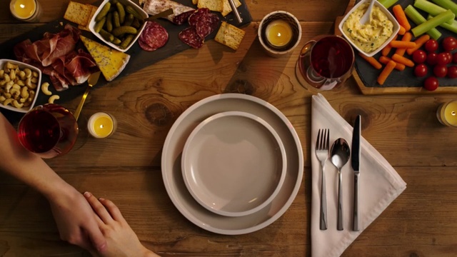 Video Reference N3: Dishware, Plate, Tableware, Food, Meal, Brunch, Platter, Table, Dish, Cuisine