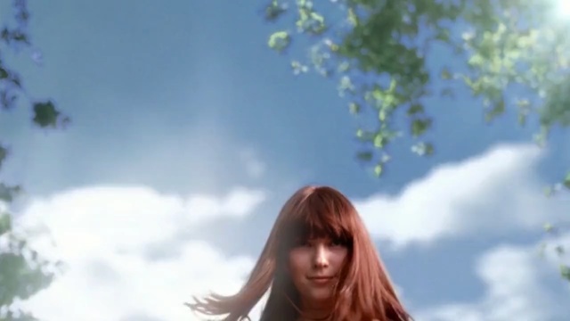 Video Reference N4: sky, blue, cloud, beauty, tree, daytime, girl, sunlight, summer, grass, Person