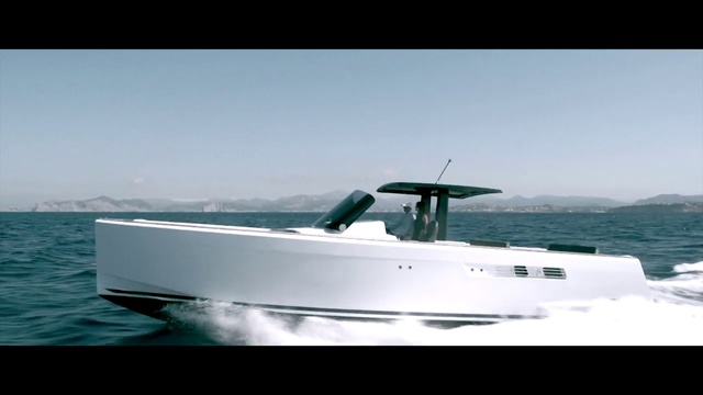 Video Reference N9: Water transportation, Speedboat, Boat, Yacht, Vehicle, Luxury yacht, Naval architecture, Boating, Watercraft, Ship