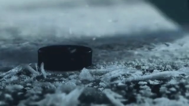 Video Reference N1: Water, Atmosphere, Ice, Sky, Photography, Winter, Freezing, Tire, Automotive tire, Geological phenomenon