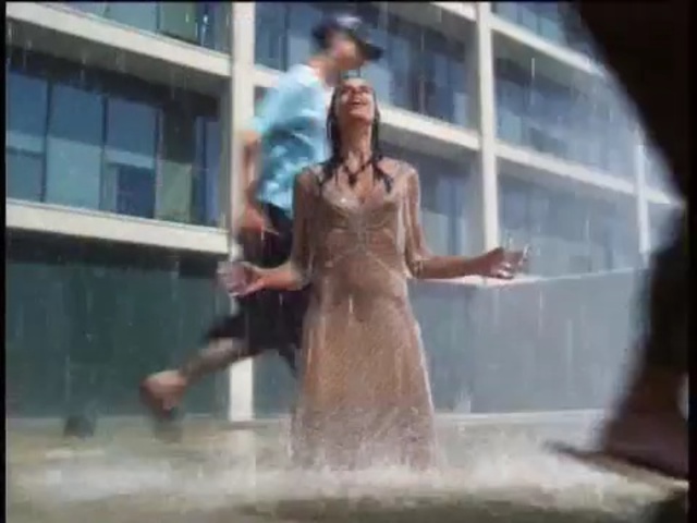 Video Reference N0: water, water feature, fun, girl, recreation, Person