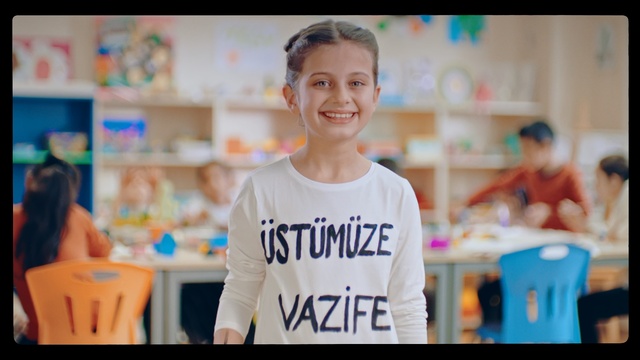 Video Reference N2: T-shirt, Child, Room, Smile, Top, Person