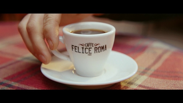 Video Reference N2: Cup, Coffee cup, Cup, Drinkware, Coffee, Drink, Serveware, Ristretto, Tableware, Café